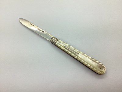 Lot 123 - A Victorian Hallmarked Silver and Mother of...