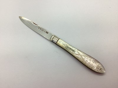 Lot 132 - A Victorian Hallmarked Silver and Mother of...