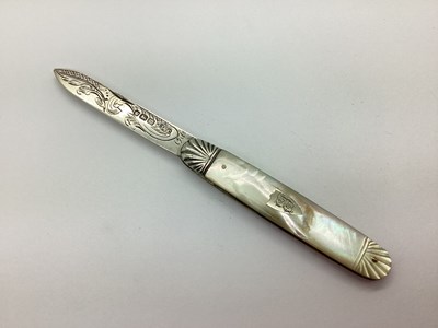 Lot 136 - An Edwardian Hallmarked Silver and Mother of...