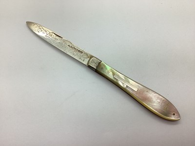 Lot 148 - A Victorian Hallmarked Silver and Mother of...