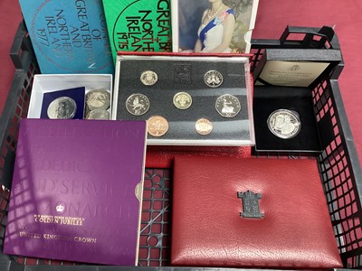 Lot 40 - Collection Of GB Coinage, including Royal Mint...