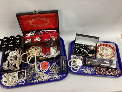 Lot 53 - A Collection of Costume Jewellery, to include...