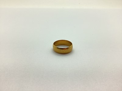 Lot 263 - A Wide 22ct Gold Plain Wedding Band, finger...