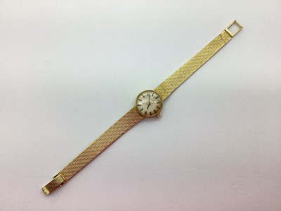 Lot 129 - Omega; A Ladies Wristwatch, the signed dial...