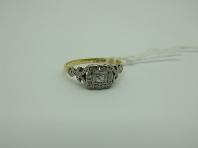 Lot 261 - A Victorian Style Diamond Set Cluster Ring,...