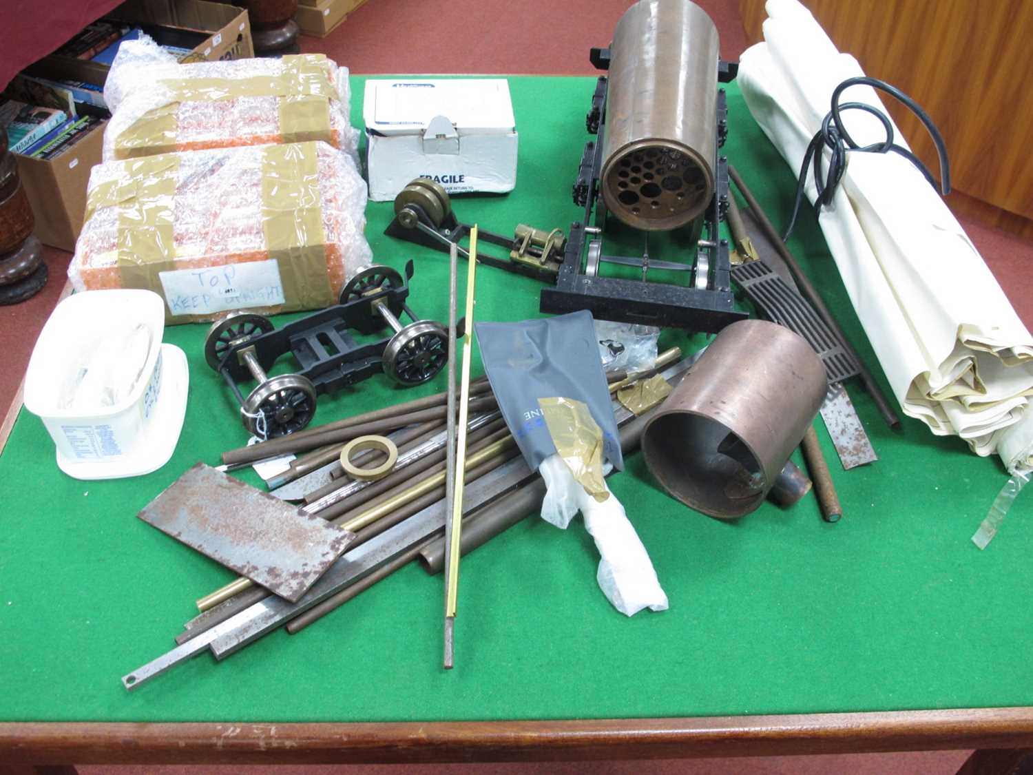 Lot 301 - An Incomplete Set of Parts for a 3.5 Inch Live...