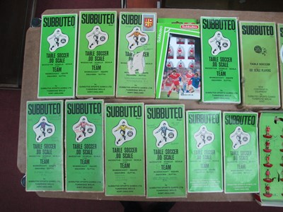 Lot 1067 - Subbuteo - approximately four teams including...