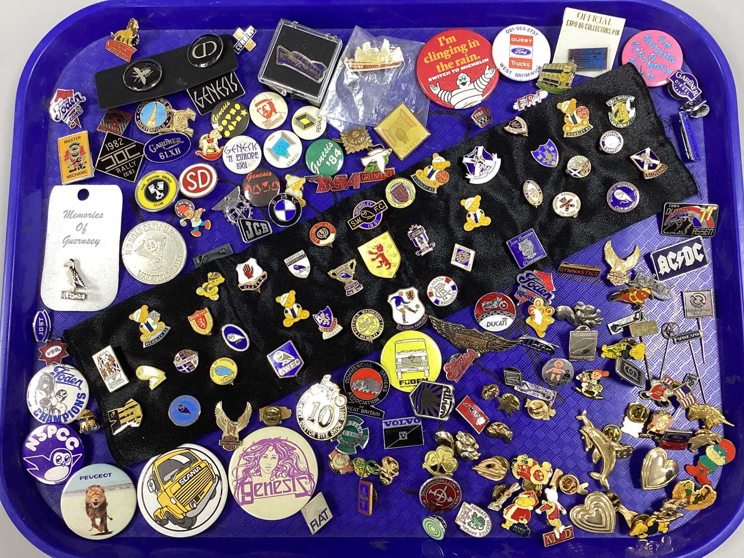Lot 68 - A Collection of Assorted Pin Badges / Stick...