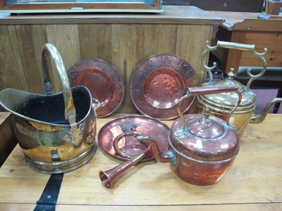 Lot 1104 - Copper Kettle, brass kettle, brass coal...