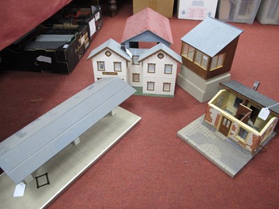 Lot 347 - Five Items of 'G' Gauge Layout/Trackside...