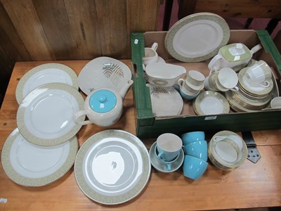 Lot 1109 - Royal Doulton "Sonnet" Tea Dinner Ware, J & G...