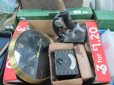 Lot 1100 - Universal Avo Minter Meter, in leather case,...