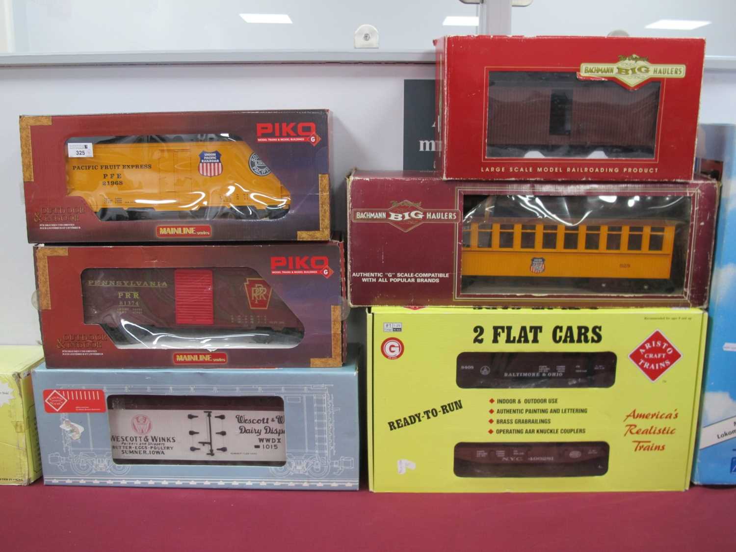 Lot 325 - Five "G" Gauge Boxed U.S.A outline Items of...