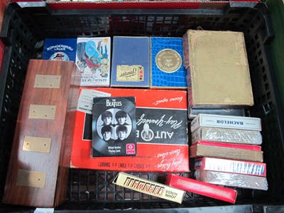Lot 1118 - Packs of playing cards, auto bridge - play...