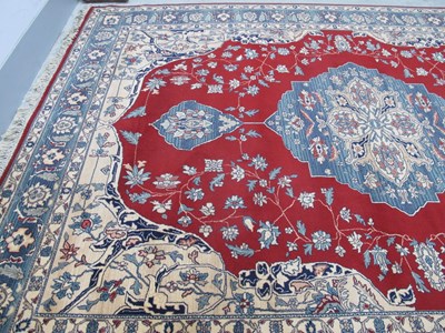 Lot 1562 - Super Keshan Wool Tassled Carpet in The Indian...