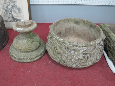 Lot 1527 - Reconstituted stone pedestal garden urn. 52cm h.