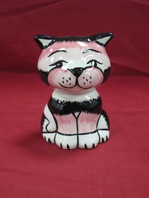 Lot 1308 - Lorna Bailey - Mack (CRM) the Cat, 12.5cm high.