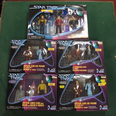 Lot 449 - A Collection of Star Trek Plastic Action...