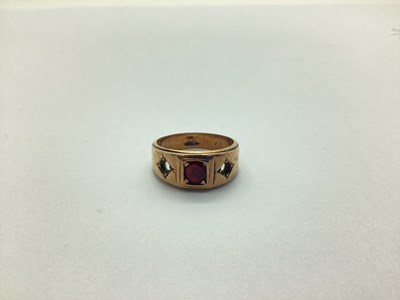 Lot 228 - A Vintage Three Stone Ring, (two stones...