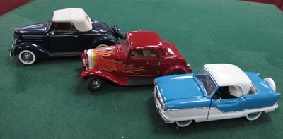 Lot 374 - Three 1:24th scale highly detailed diecast...
