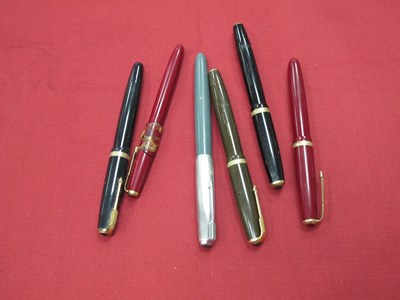 Lot 1339 - Parker pens all with 14K gold nibs. (6)